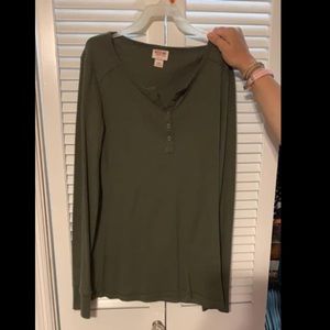 Ribbed quarter button down army green shirt